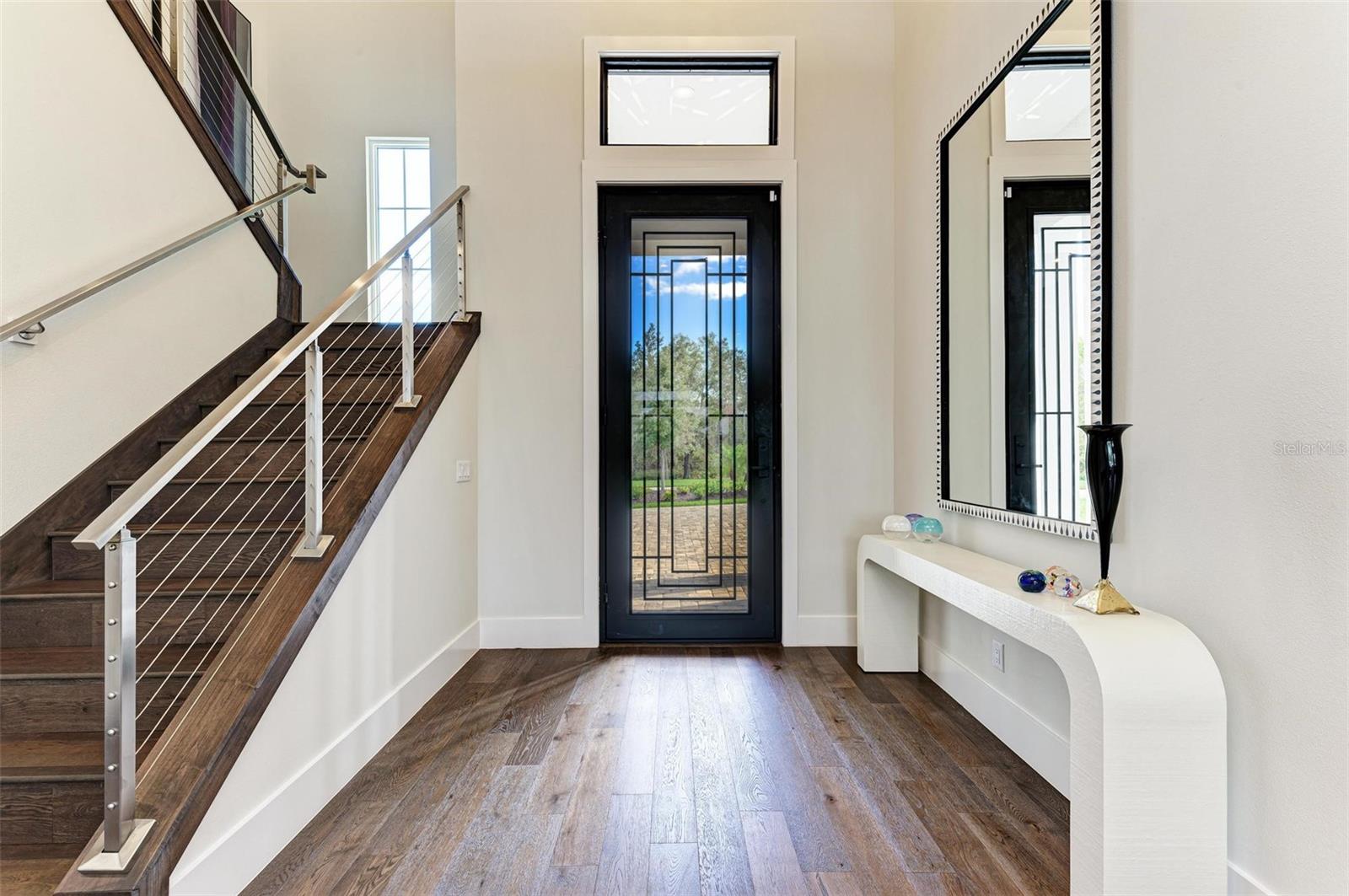 FOUNDERS CLUB - Residential