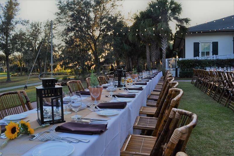 FOUNDERS CLUB - Residential