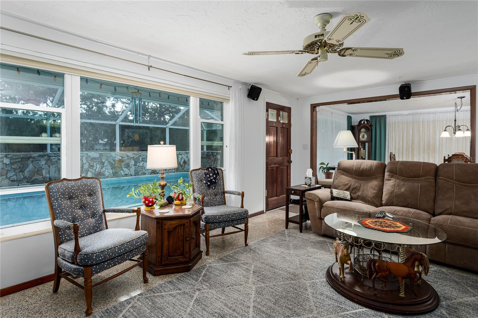 OAK MANOR - Residential