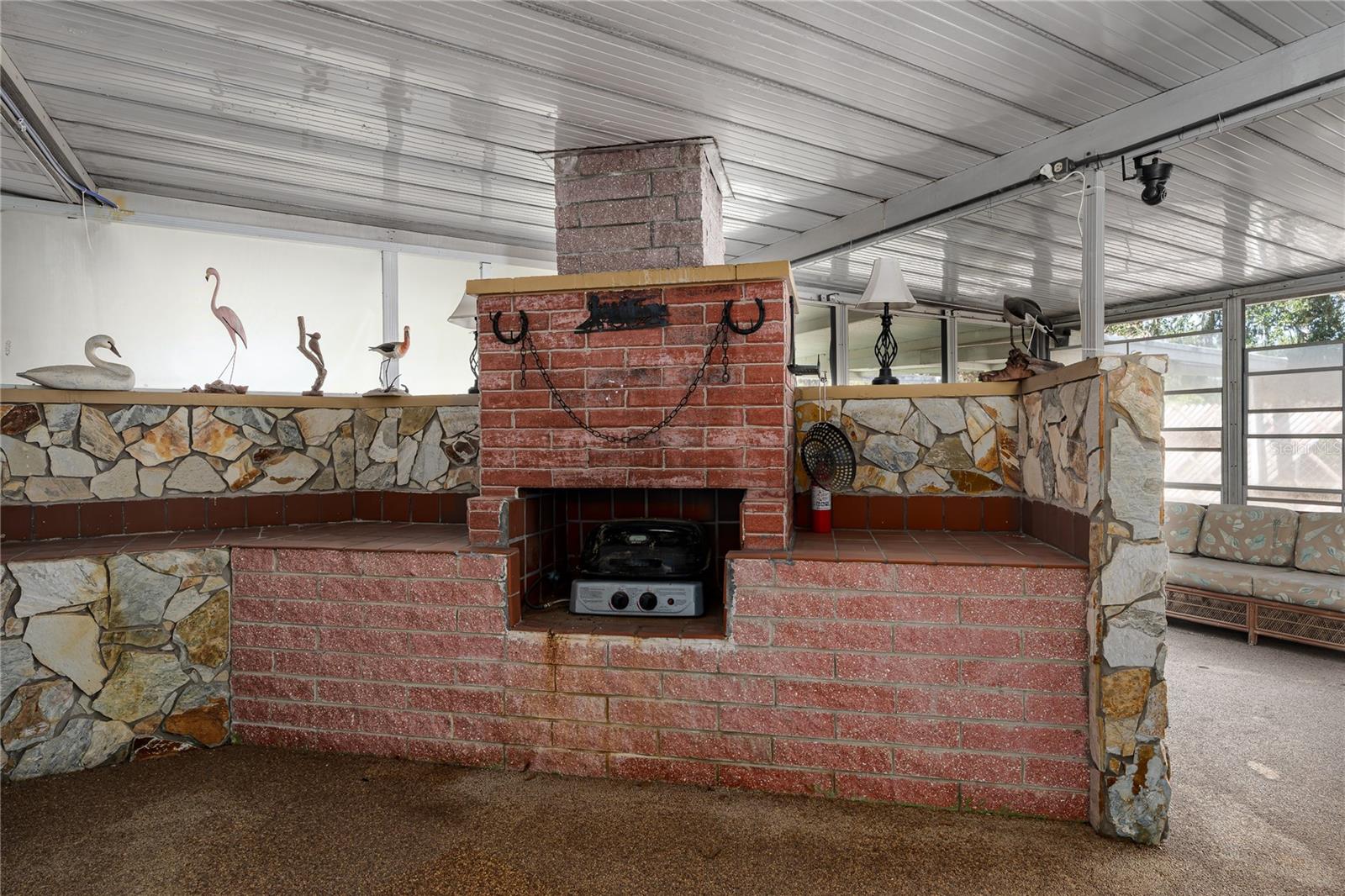 OAK MANOR - Residential