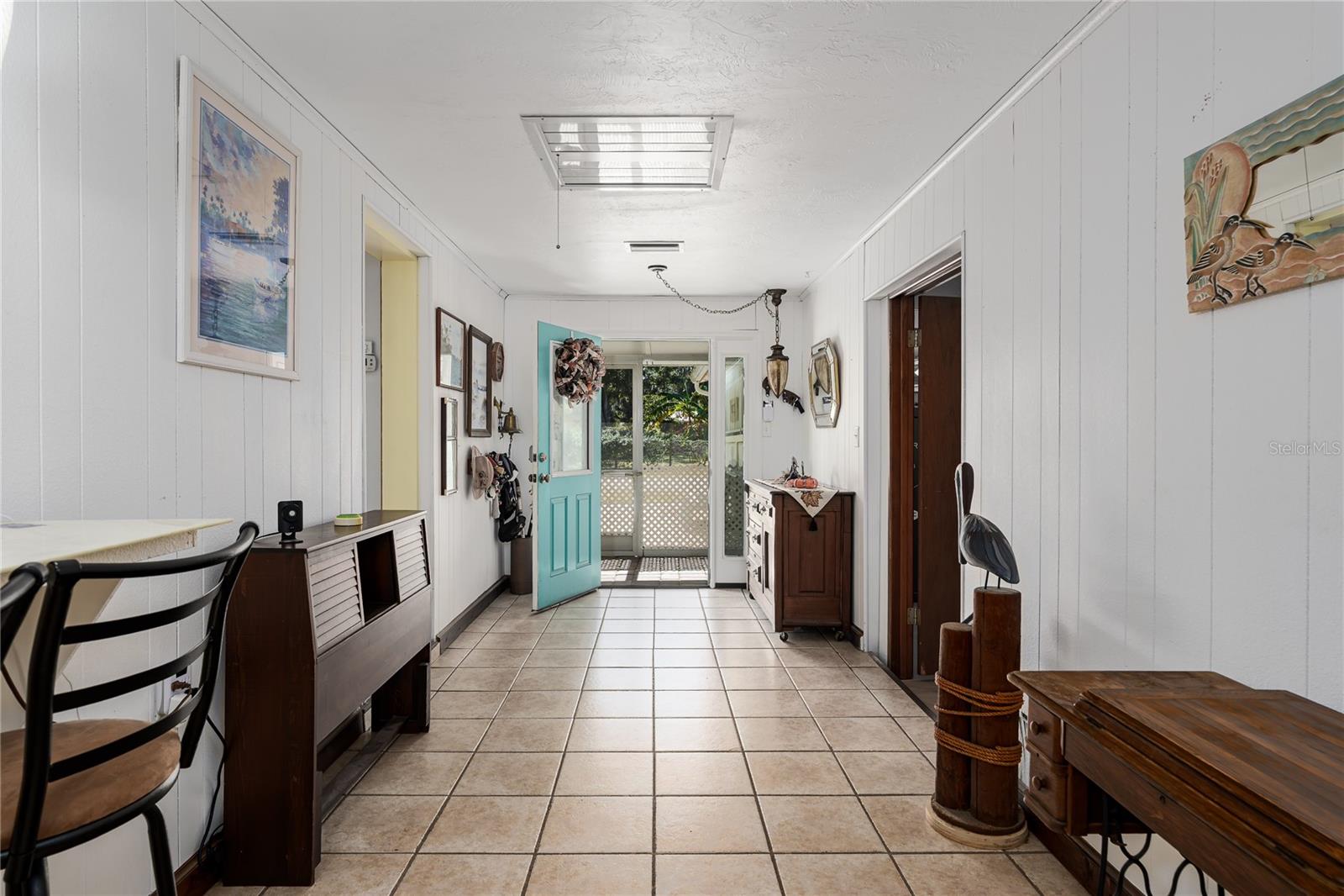 OAK MANOR - Residential