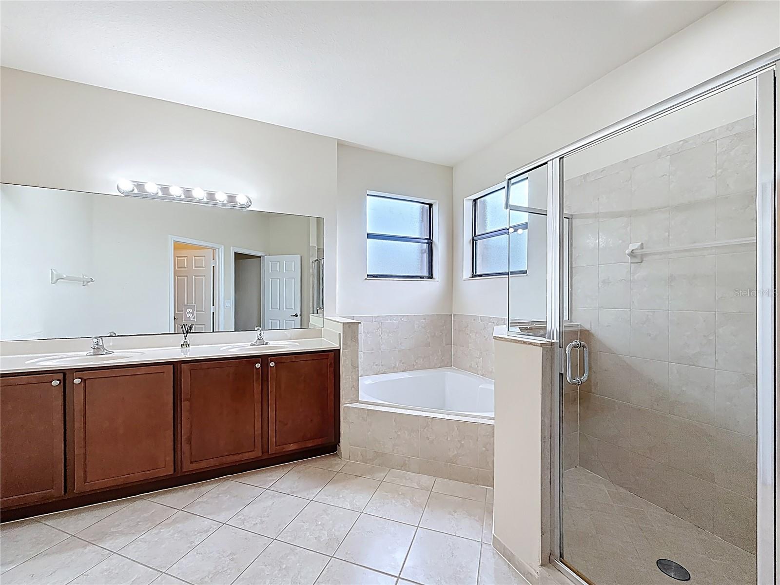 SILVER PALM EAST Z2 G3 L3 & S - Residential