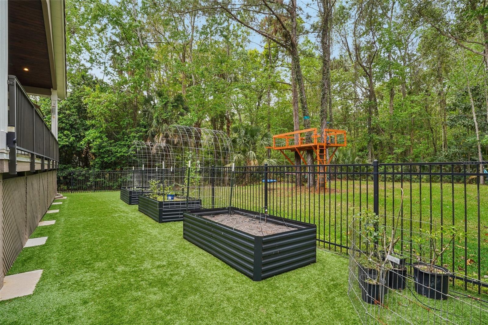 SPRINGS WILLOW RUN SEC THE - Residential