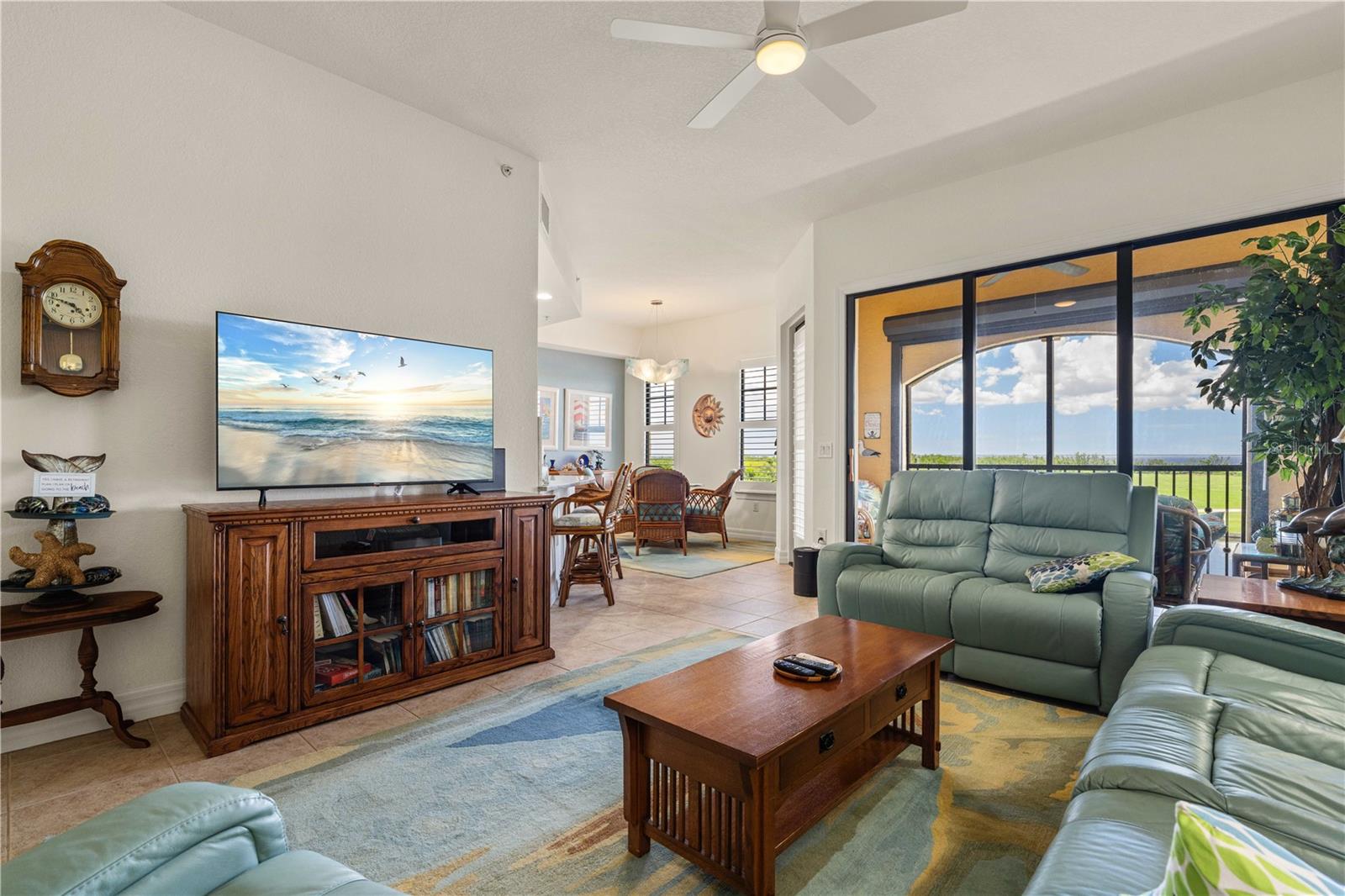 99 VIVANTE BOULEVARD 9945