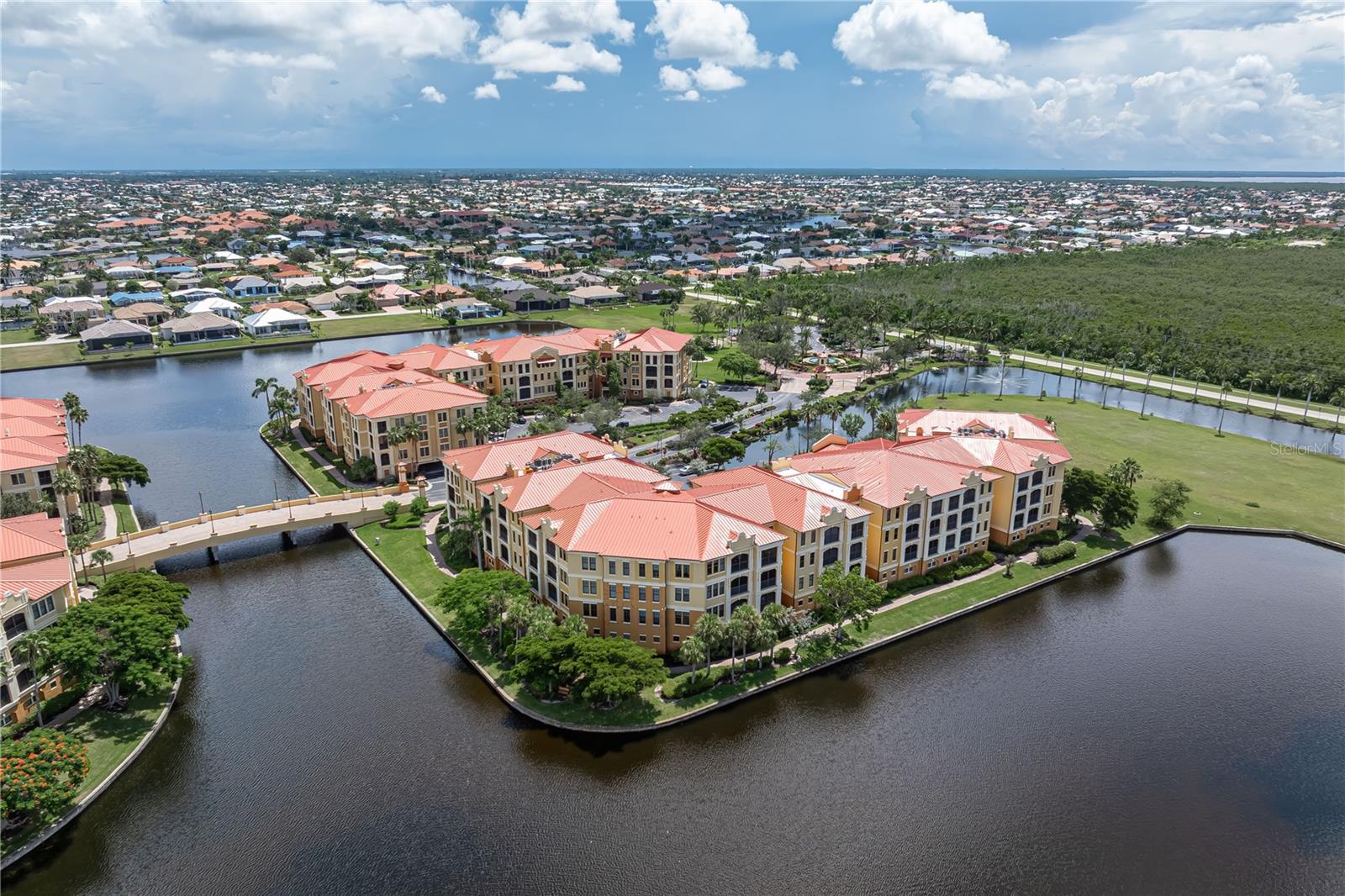 BOCA LAGO/VIVANTE V - Residential