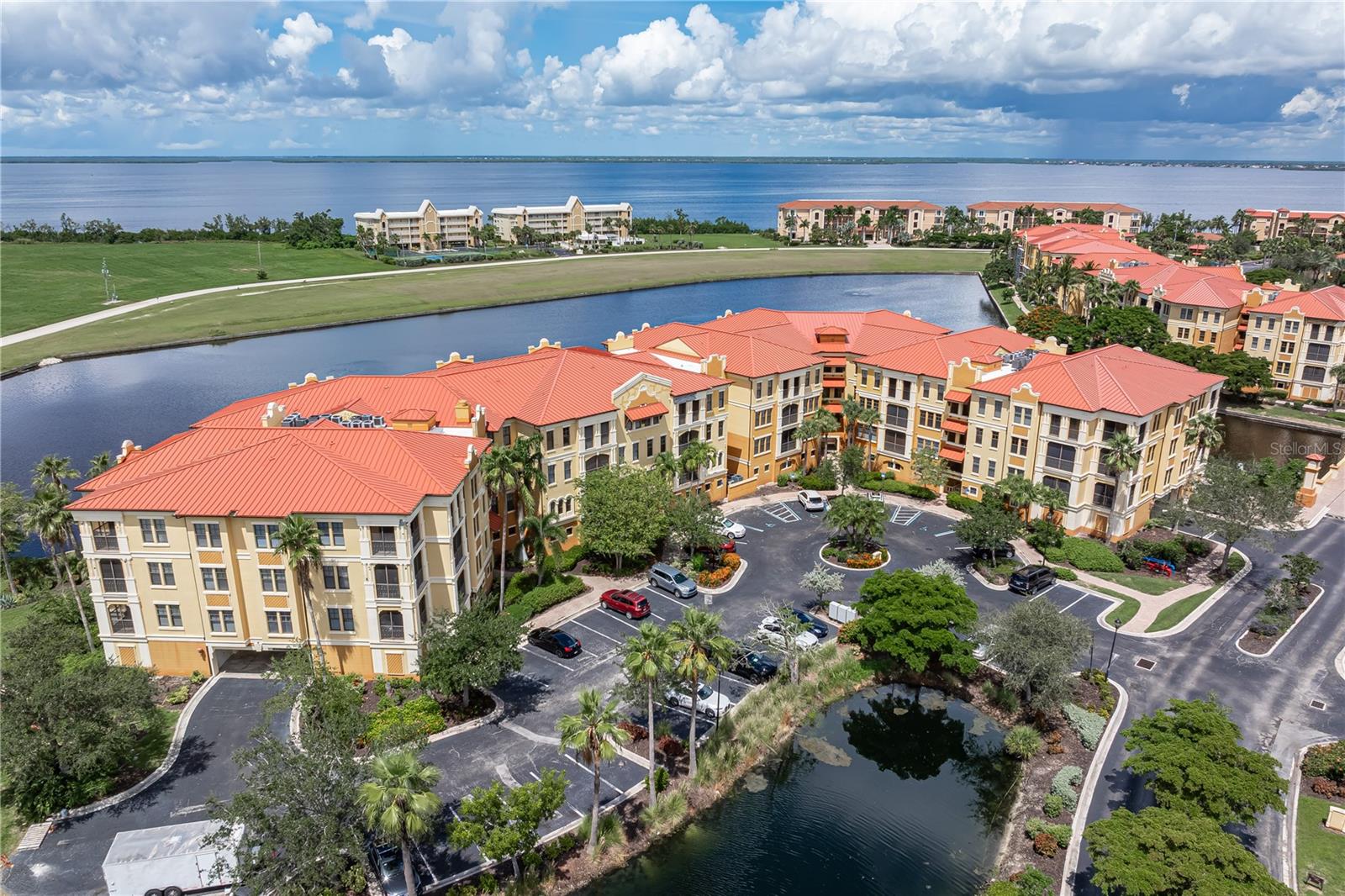 BOCA LAGO/VIVANTE V - Residential