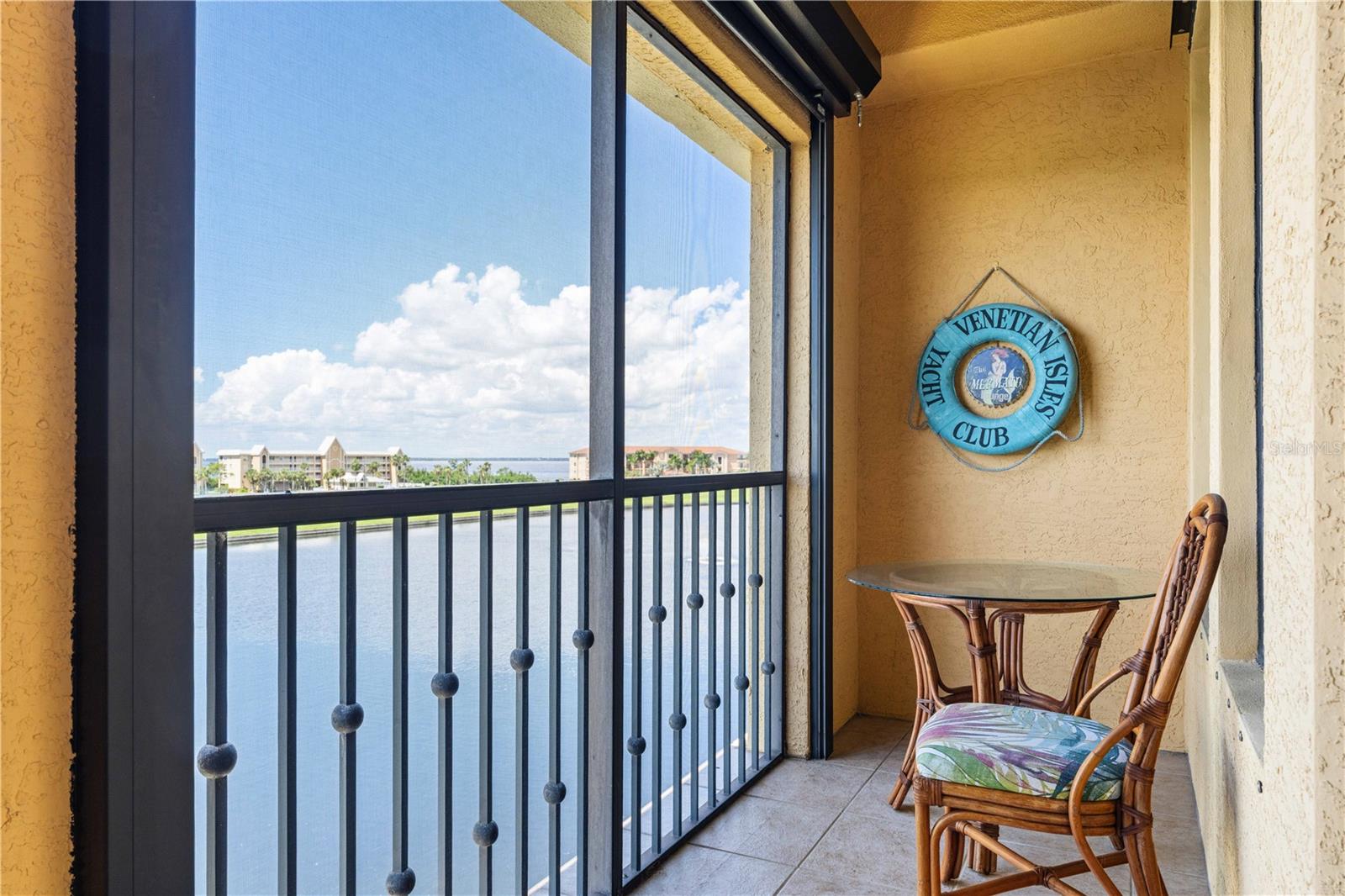 BOCA LAGO/VIVANTE V - Residential