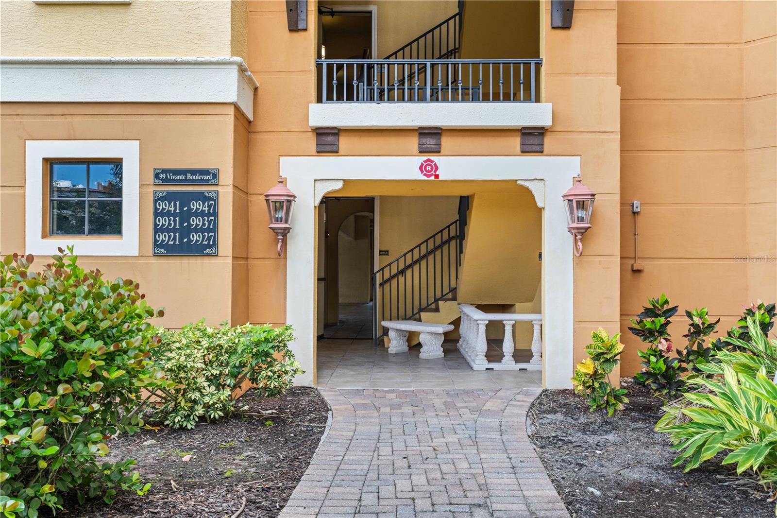 BOCA LAGO/VIVANTE V - Residential