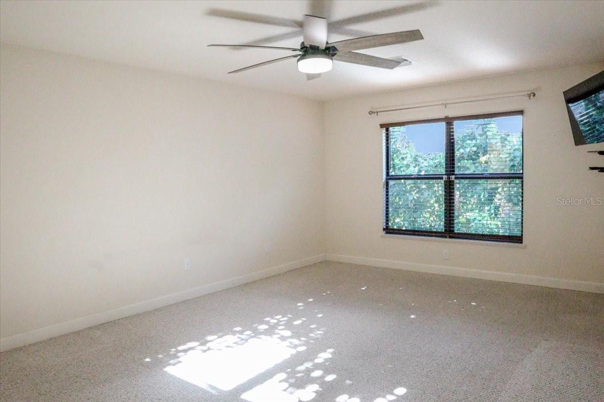 SPANISH LAKES FAIRWAYS LEASEHOLD ESTATES - Residential