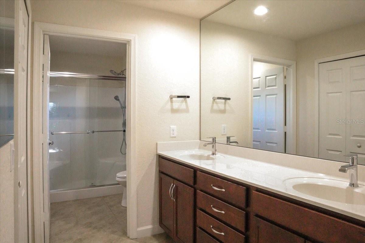 SPANISH LAKES FAIRWAYS LEASEHOLD ESTATES - Residential