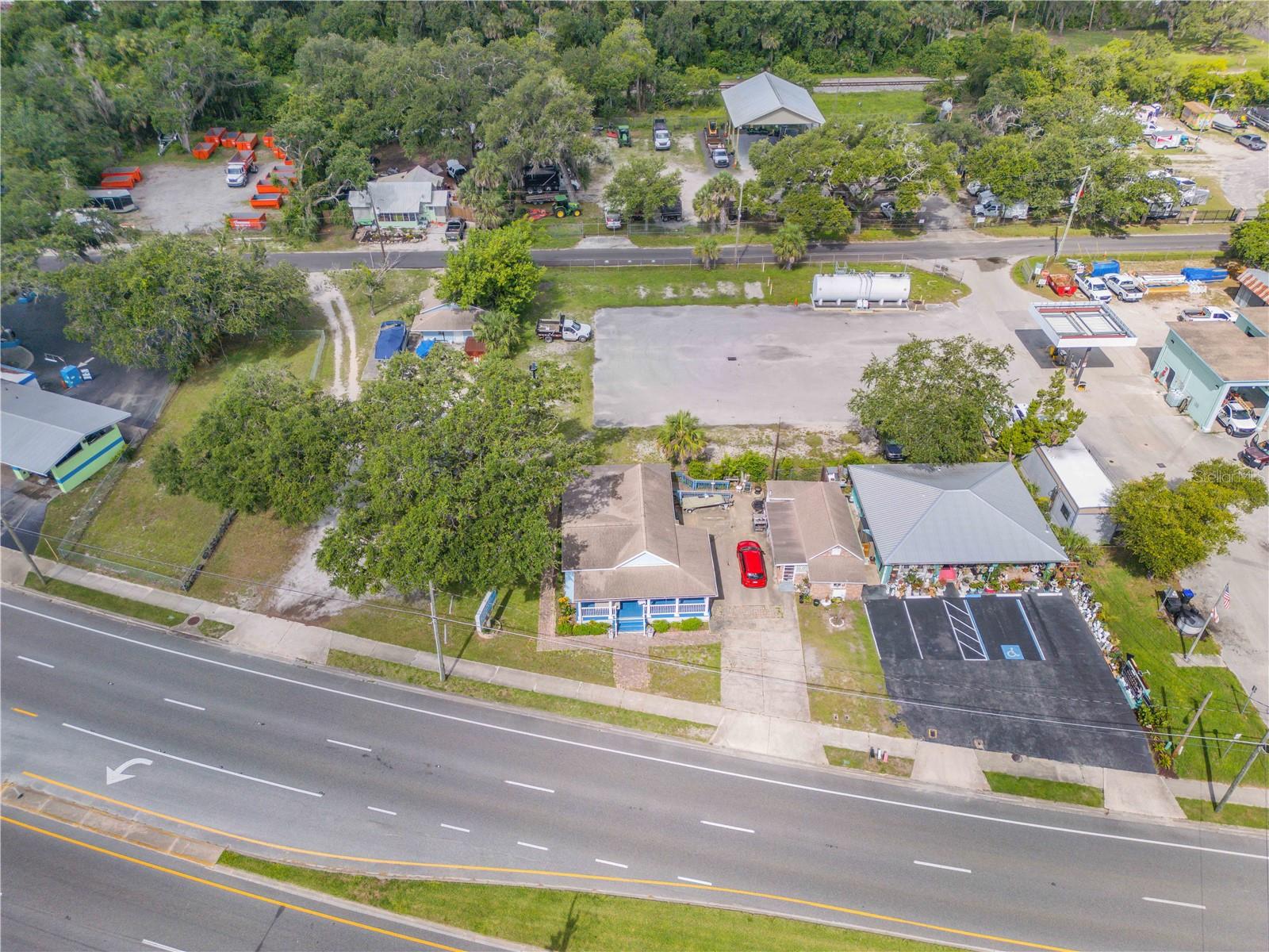 524 N DIXIE FREEWAY