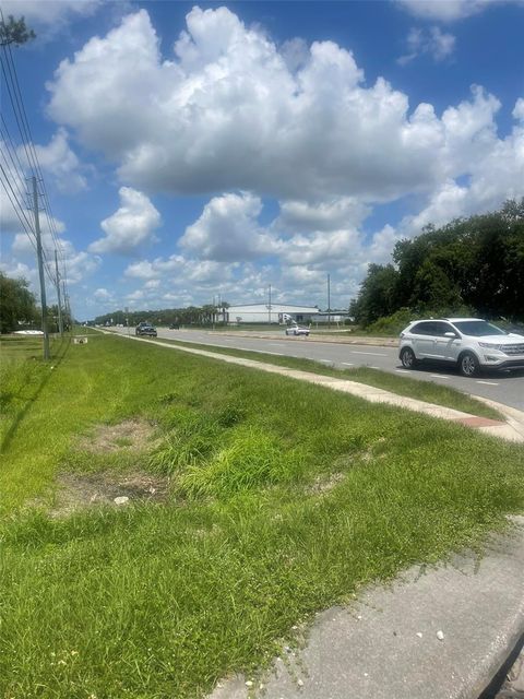 Tiny photo for 14435 Oak Street, Groveland, FL 34736 (MLS # S5128662)