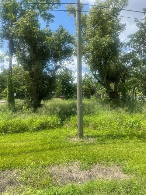 Tiny photo for 14435 Oak Street, Groveland, FL 34736 (MLS # S5128662)