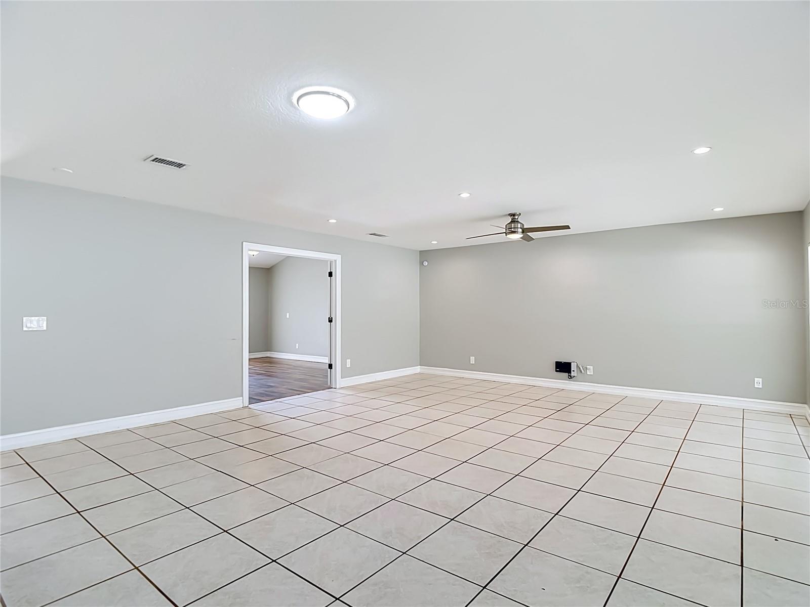 NORTHDALE SEC F UNIT 1 - Residential