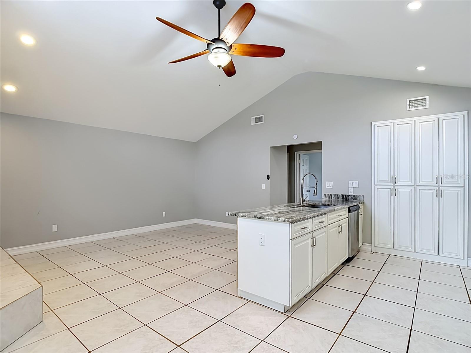 NORTHDALE SEC F UNIT 1 - Residential