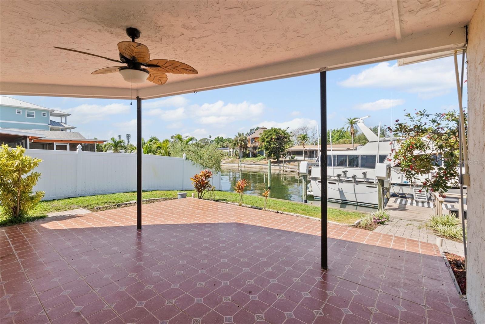3497 COQUINA KEY DRIVE SE
