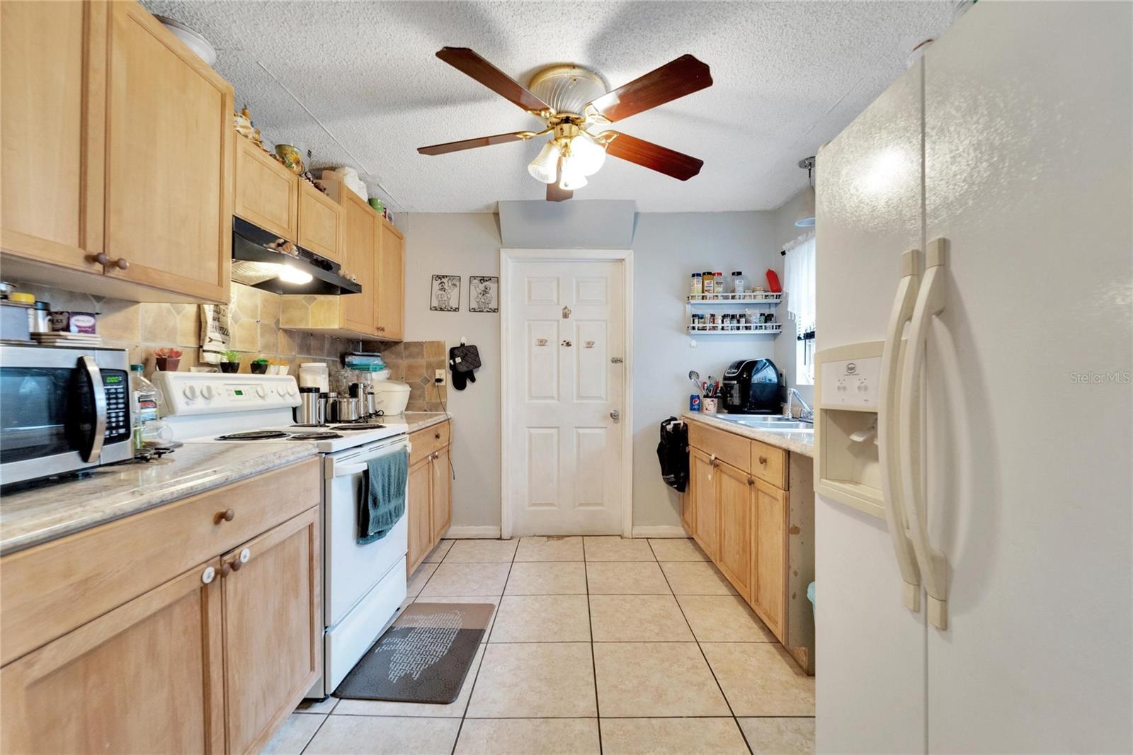 TEMPLE CREST UNIT 1 - Residential