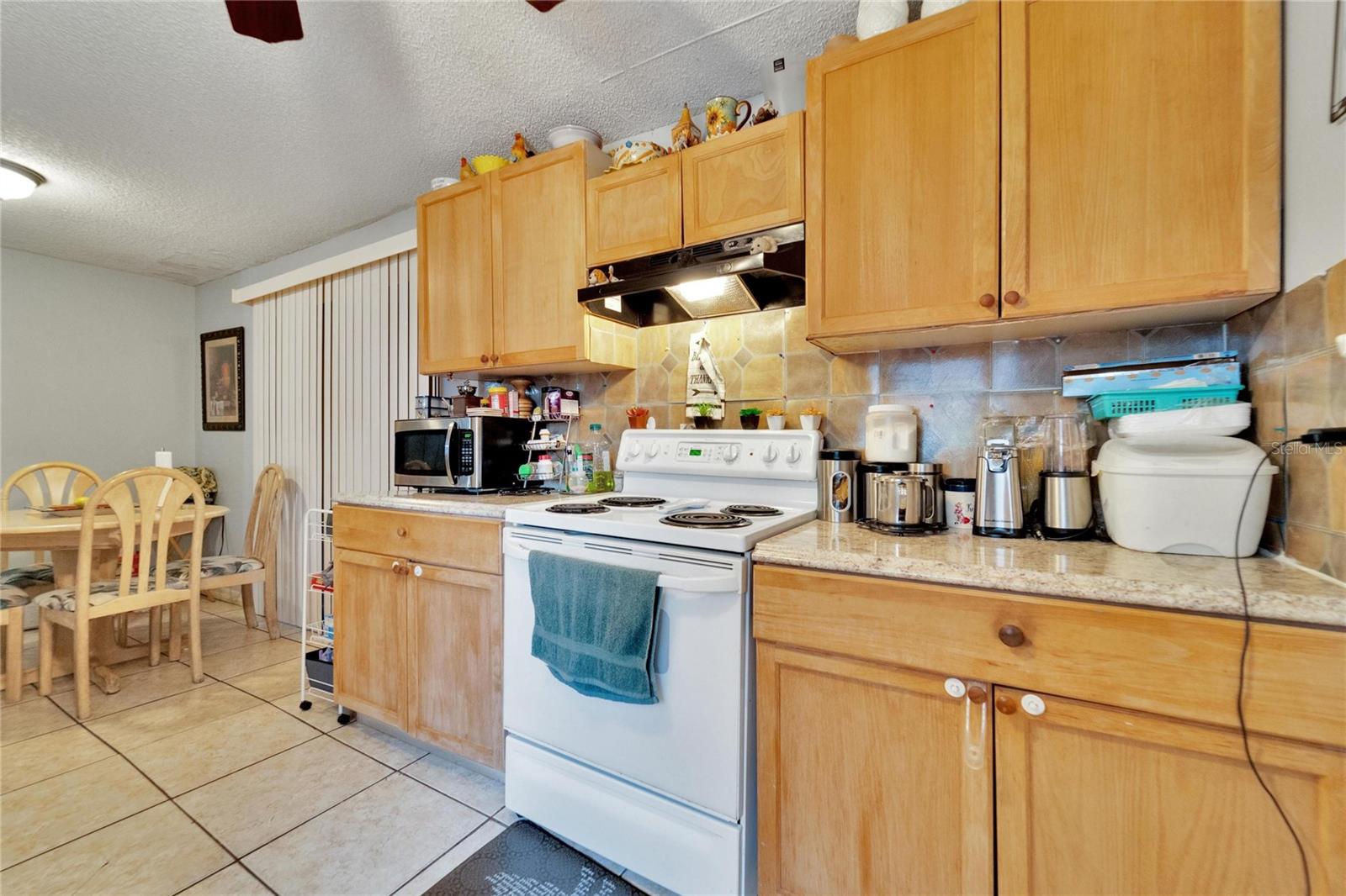 TEMPLE CREST UNIT 1 - Residential