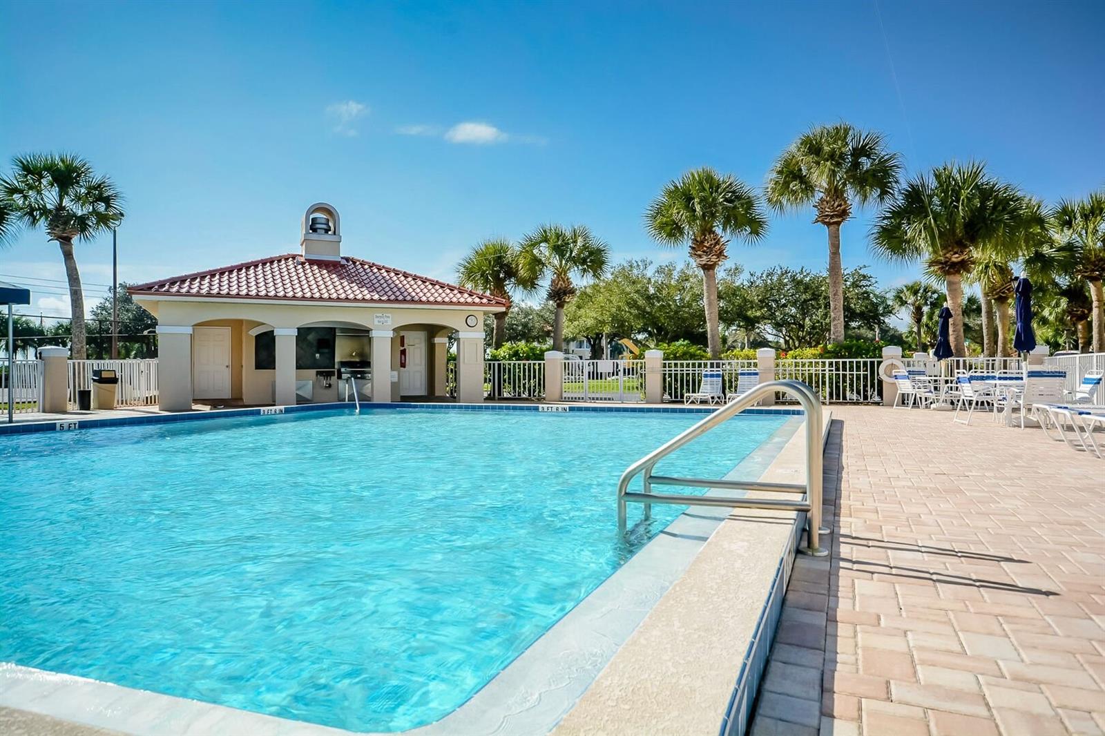 BOUCHELLE ISLAND XXX BLDG 104 - Residential