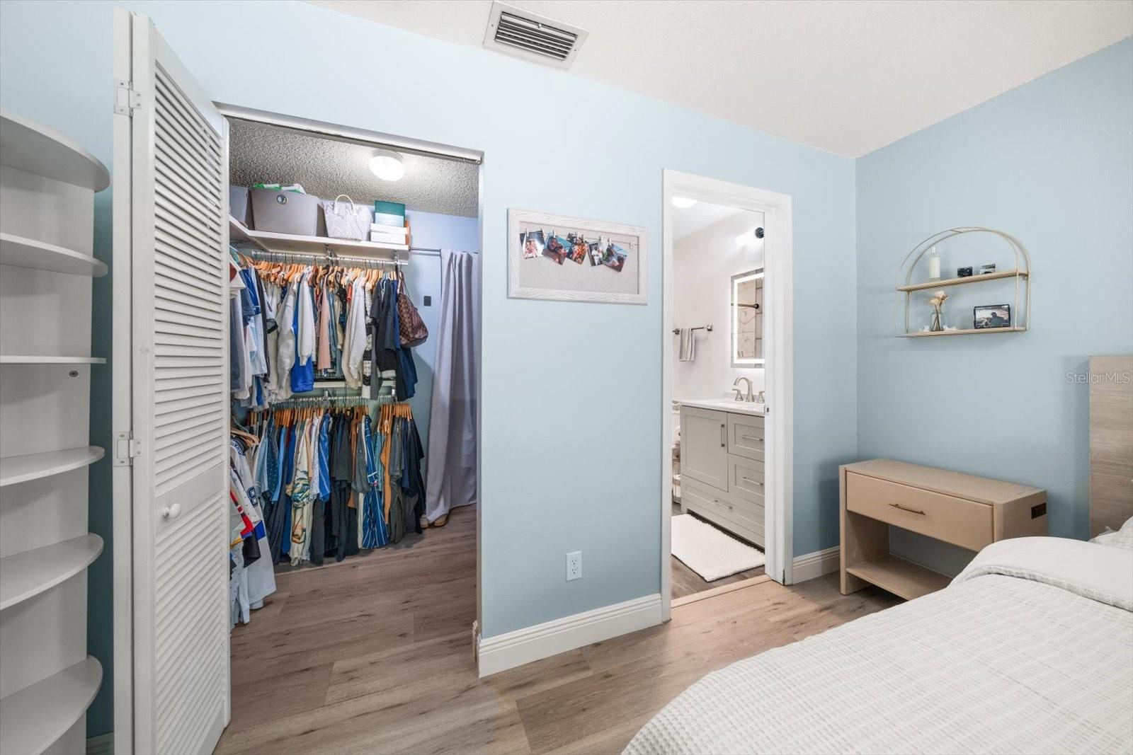 TIMBERWOODS CONDO - Residential