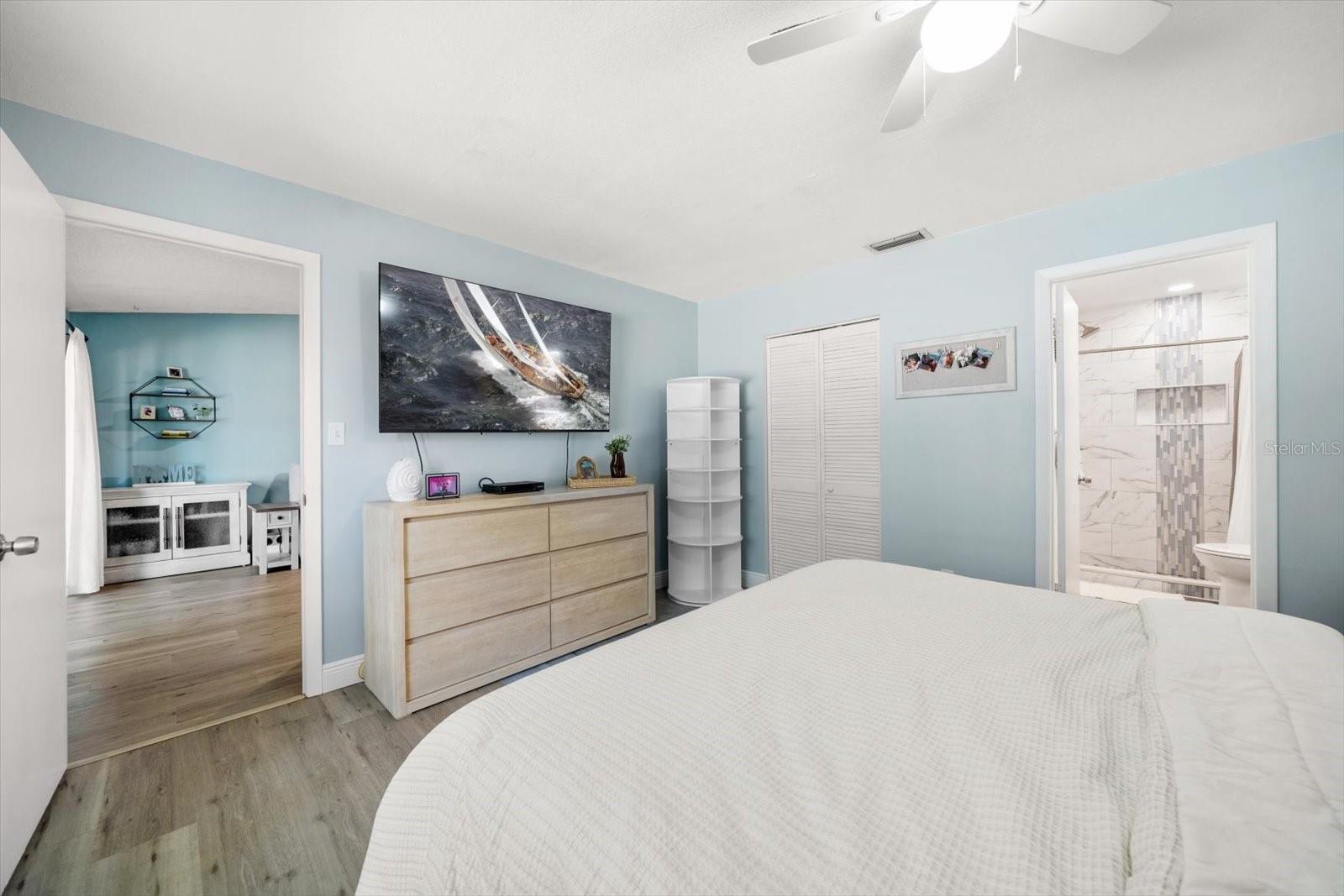 TIMBERWOODS CONDO - Residential