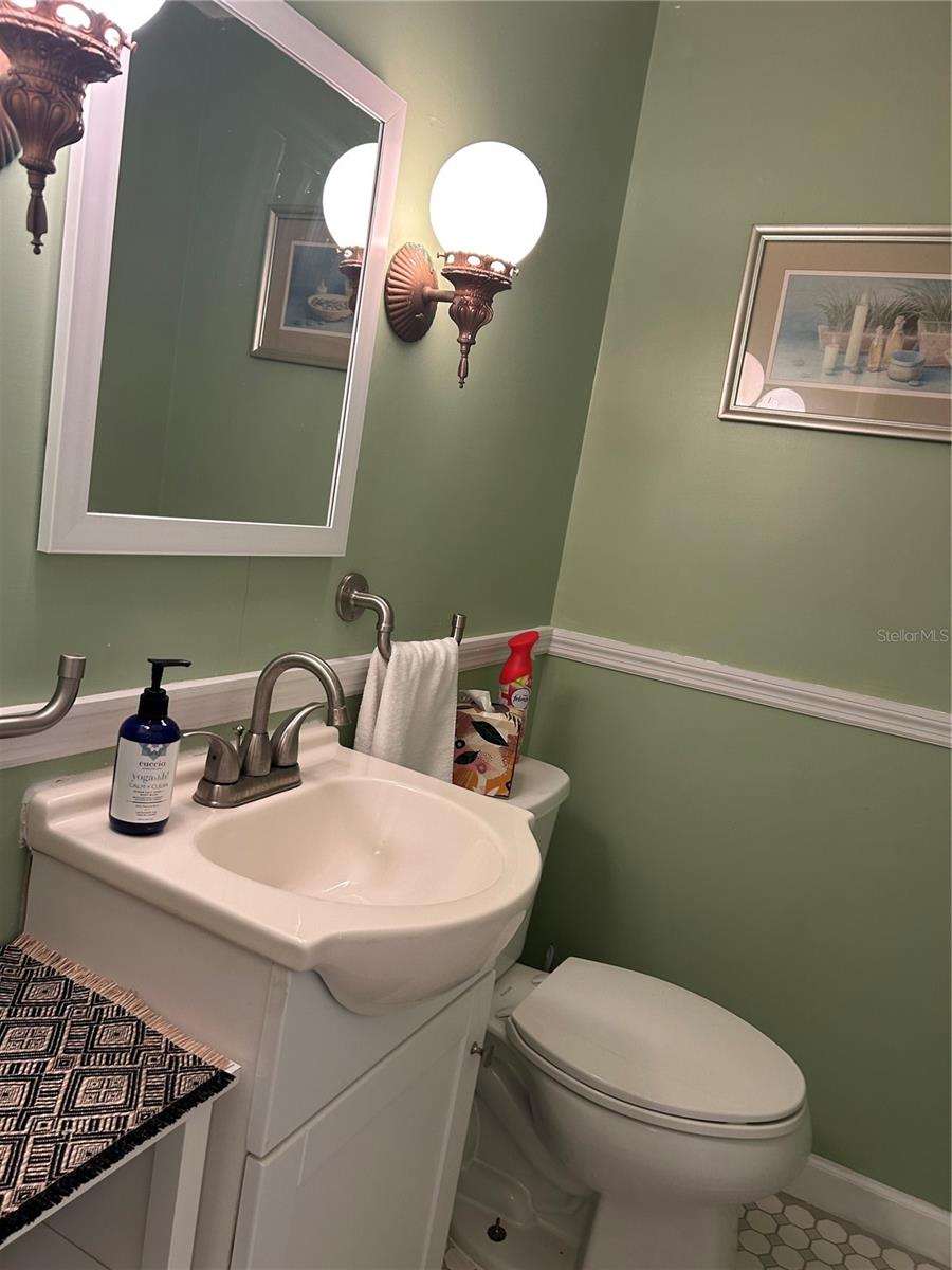 TRI-PAR ESTATES - Residential