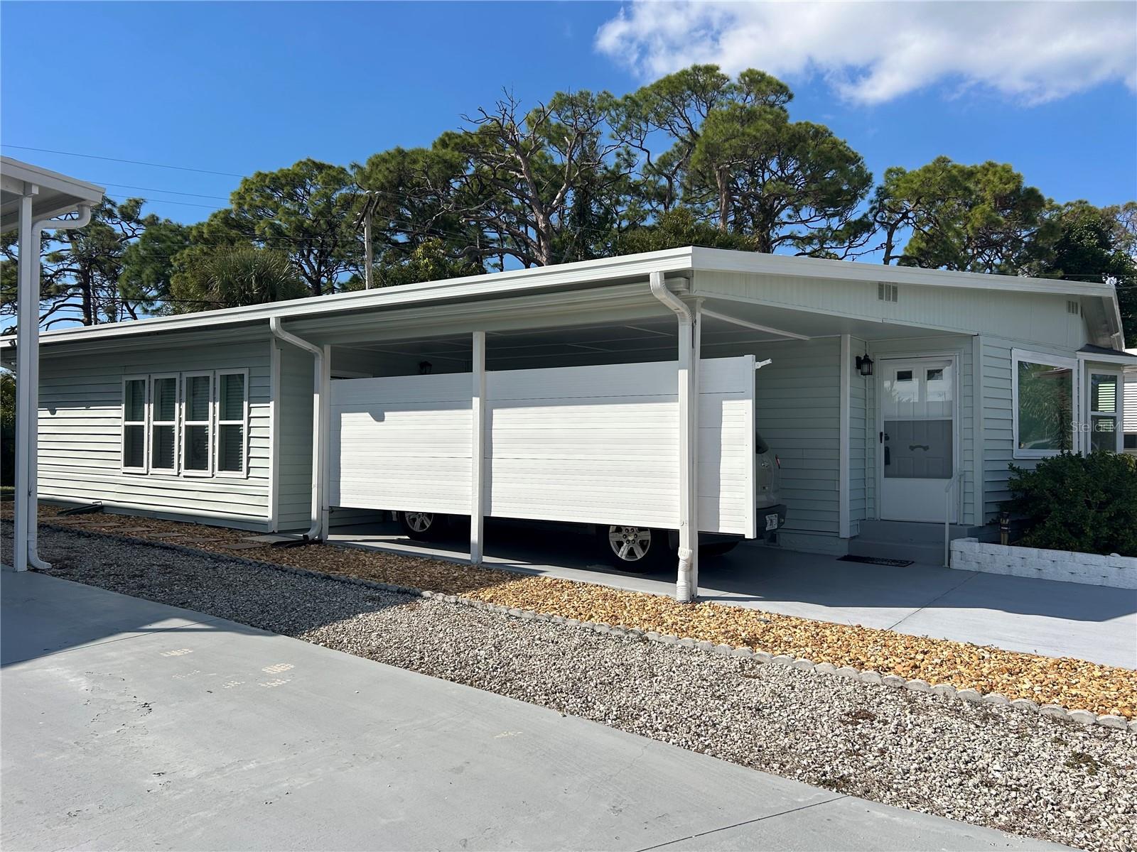 TRI-PAR ESTATES - Residential