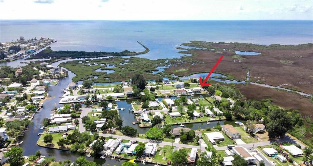 Photo of 14984 Edgewater Circle, Hudson, FL 34667 (MLS # W7876934)