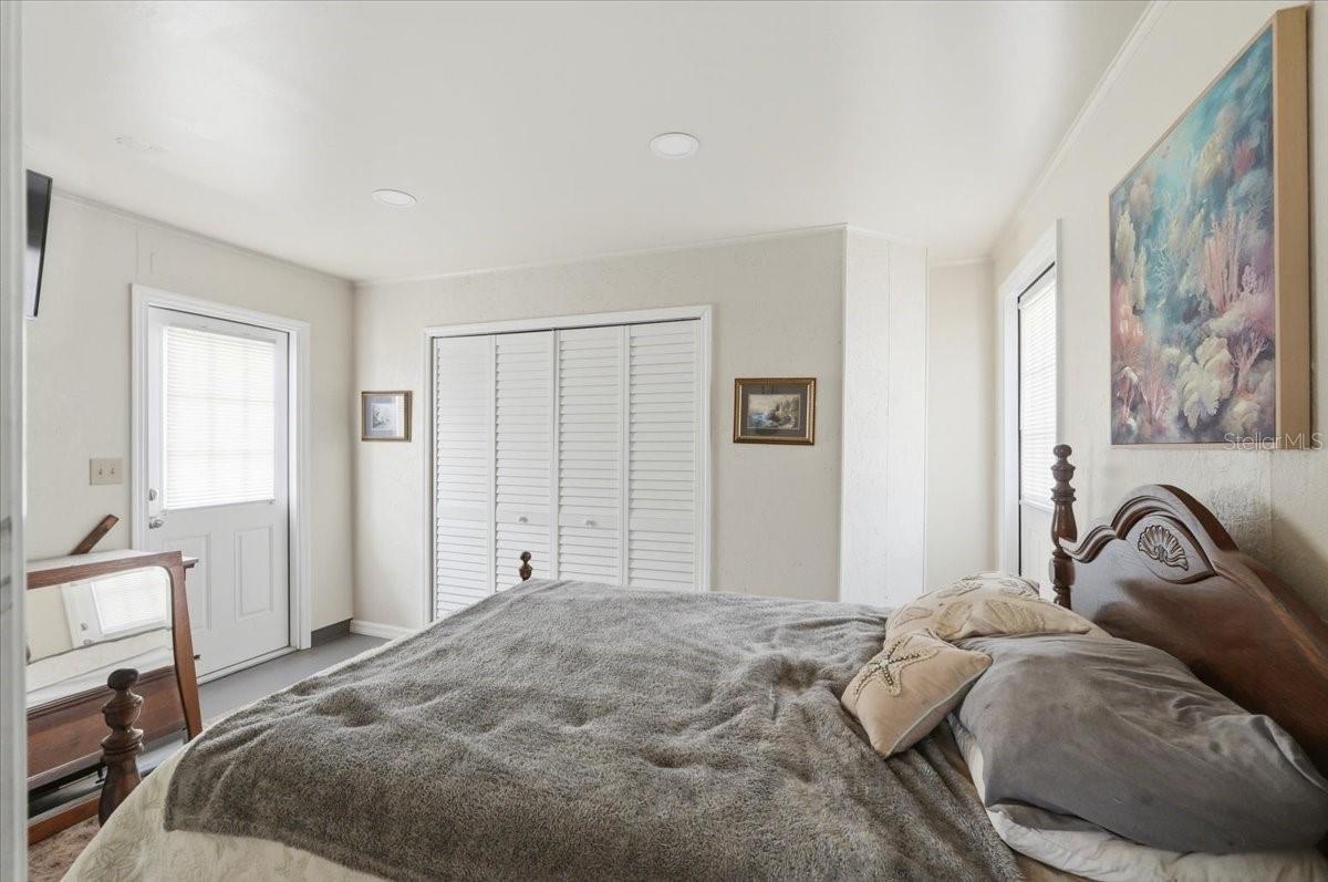 NO SUBDIVISION - Residential