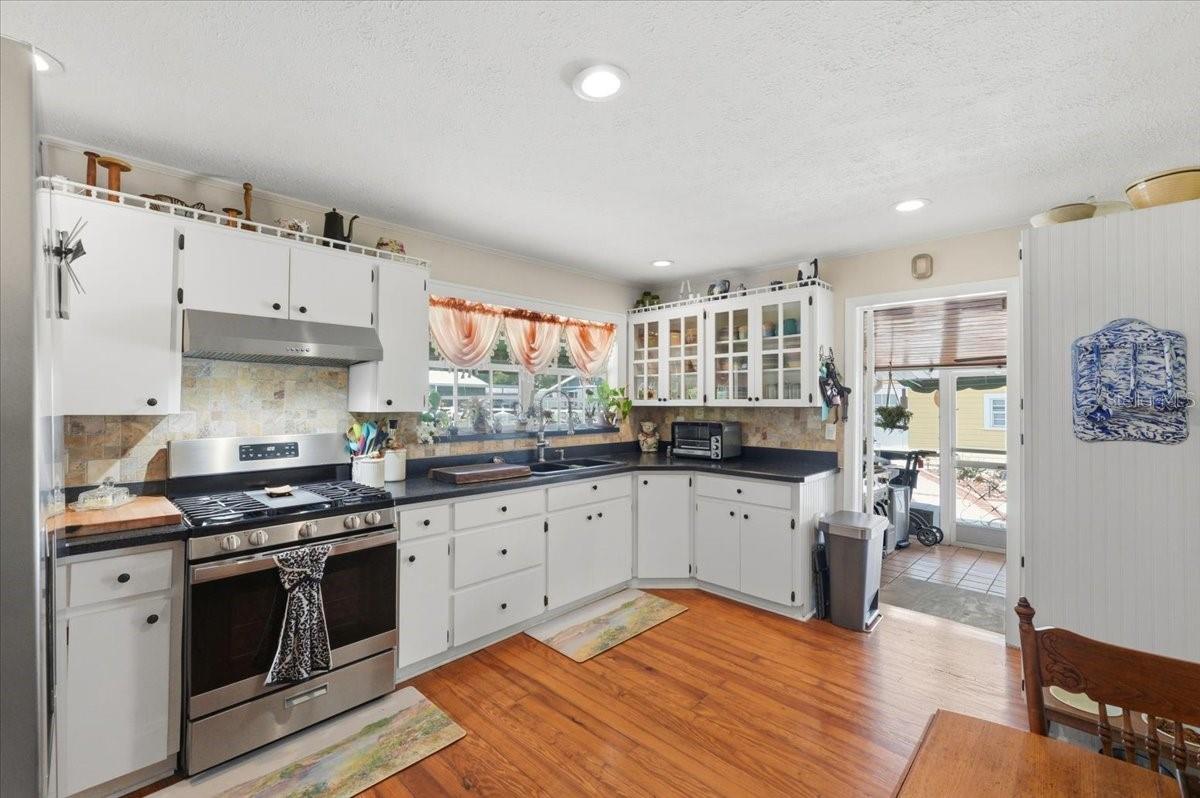 NO SUBDIVISION - Residential