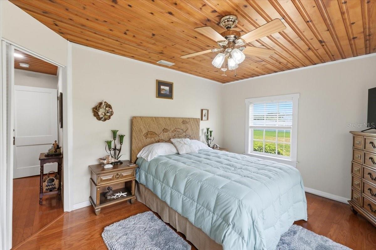 NO SUBDIVISION - Residential