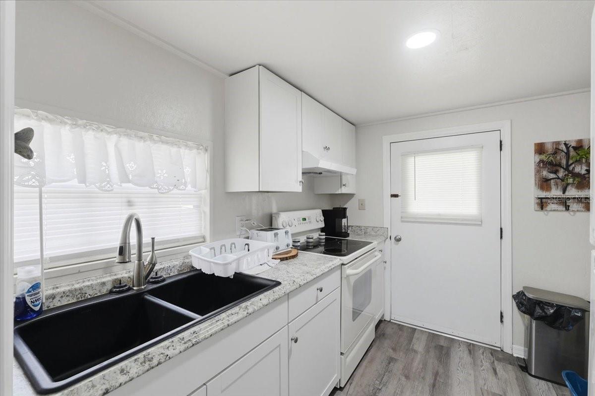 NO SUBDIVISION - Residential