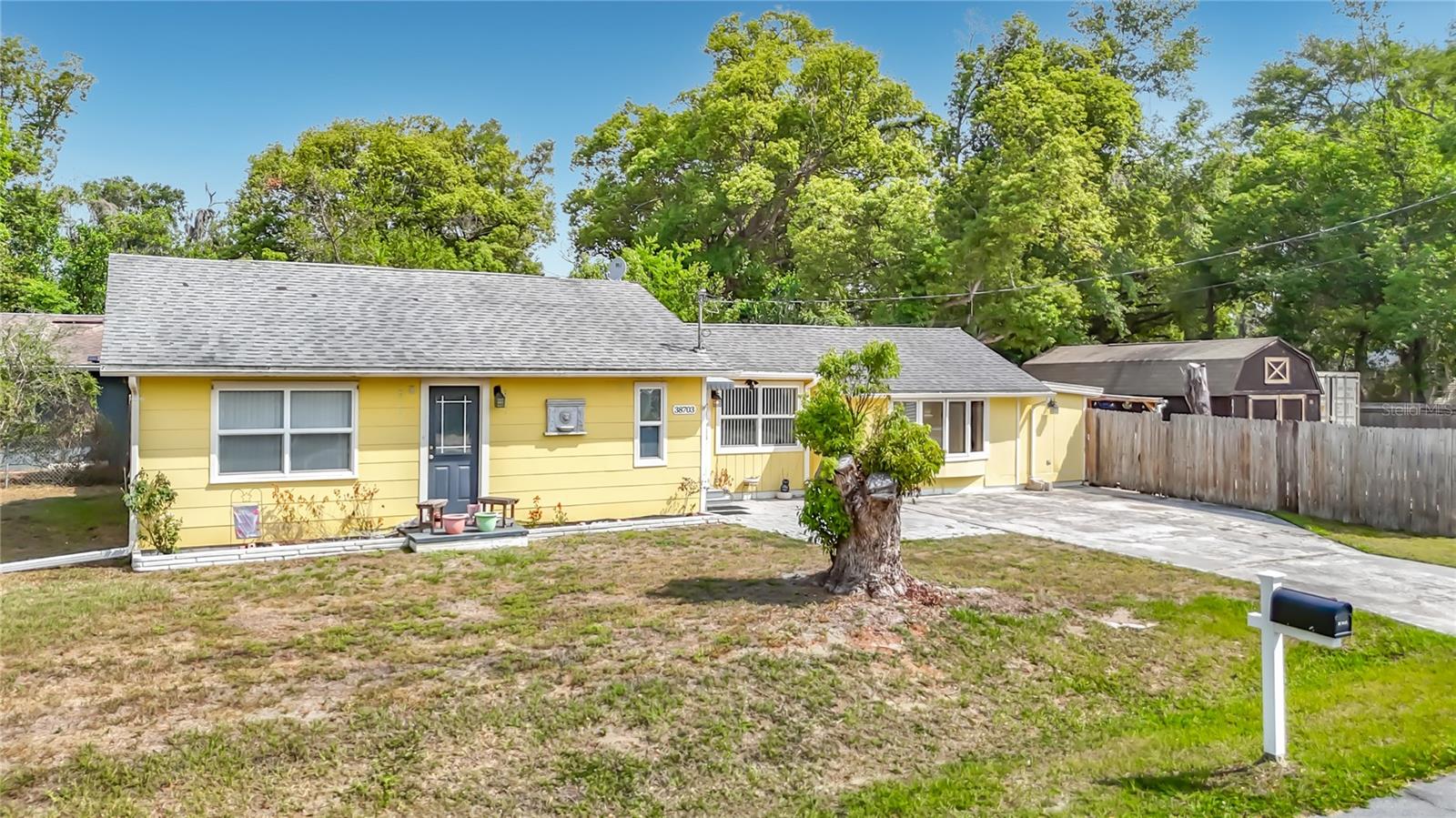 CITY ZEPHYRHILLS - Residential