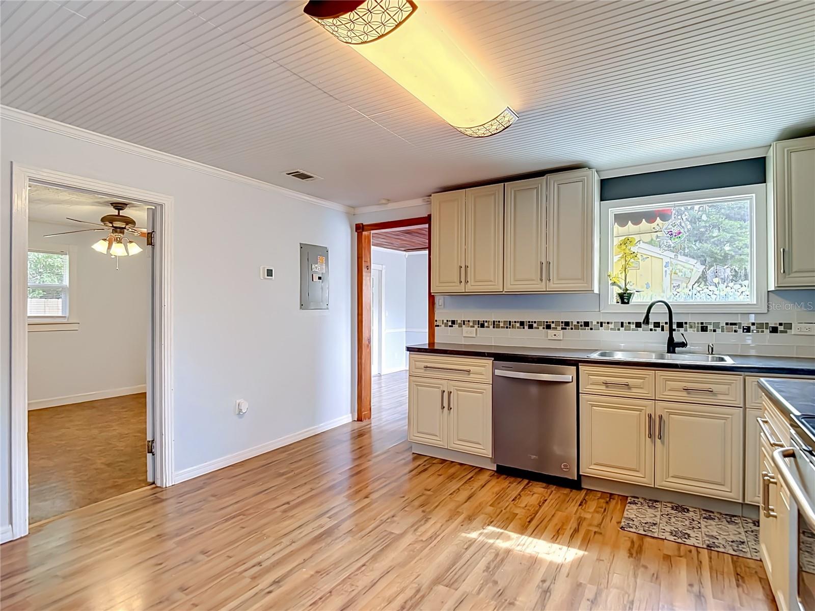 CITY ZEPHYRHILLS - Residential