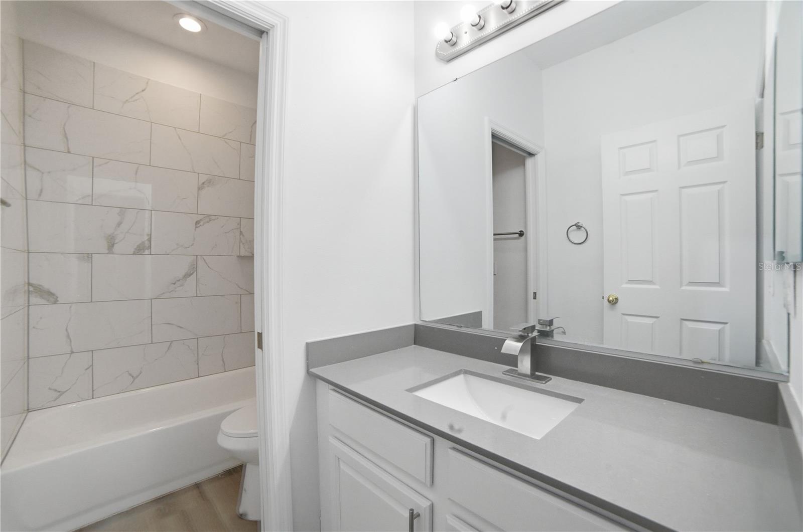 SPRING CREEK - Residential