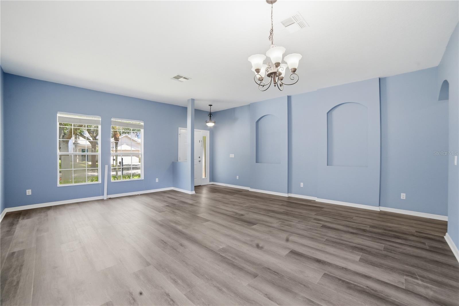 SPRING CREEK - Residential