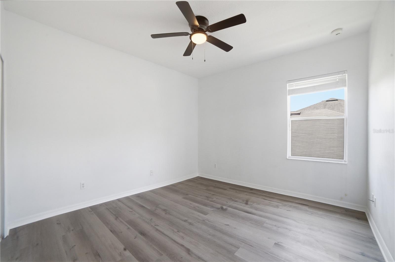 SPRING CREEK - Residential