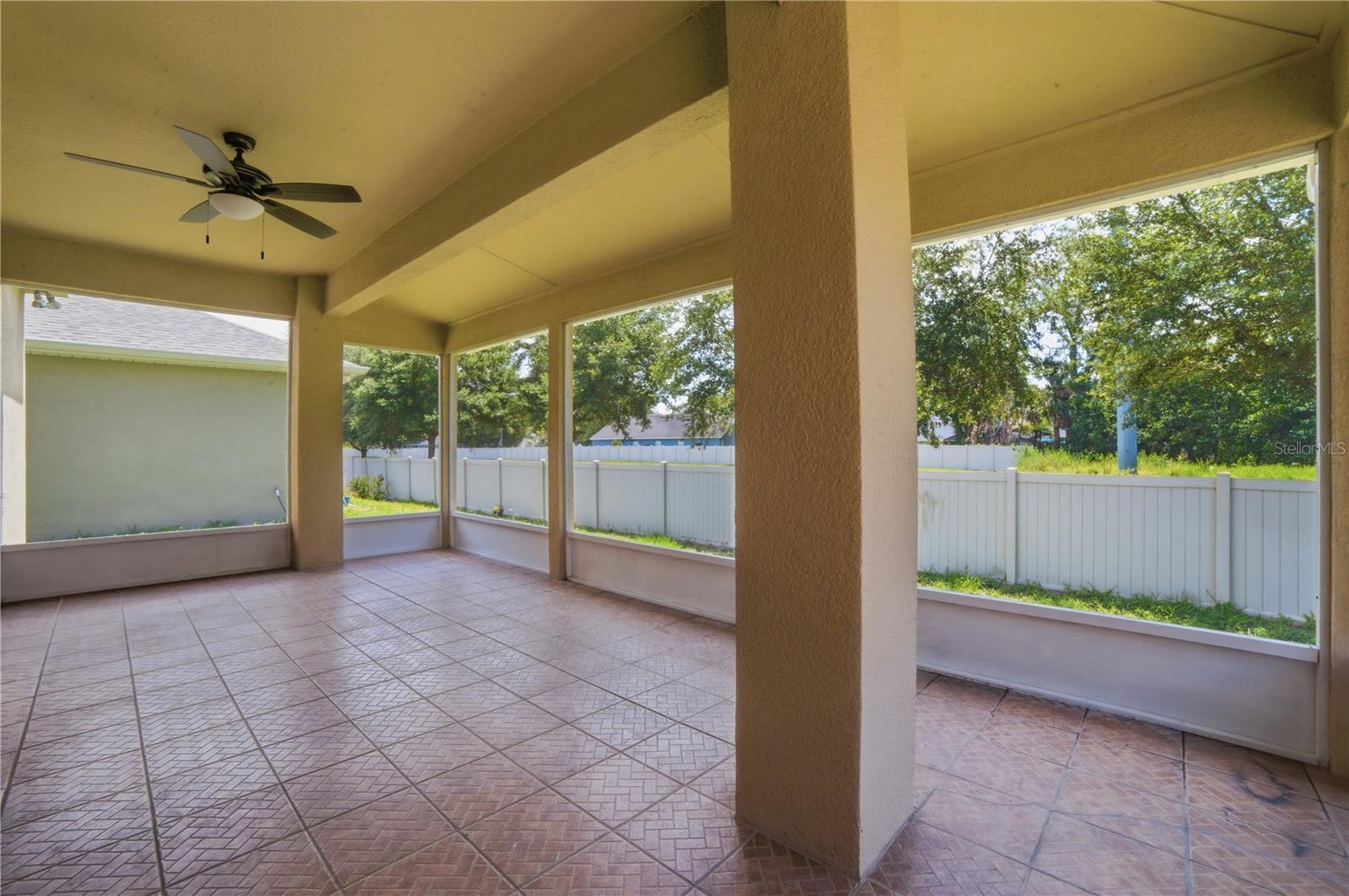 SPRING CREEK - Residential