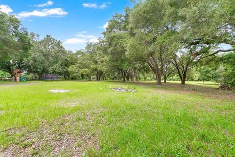 Tiny photo for 3700 SE 183rd Avenue Road, Ocklawaha, FL 32179 (MLS # O6420790)