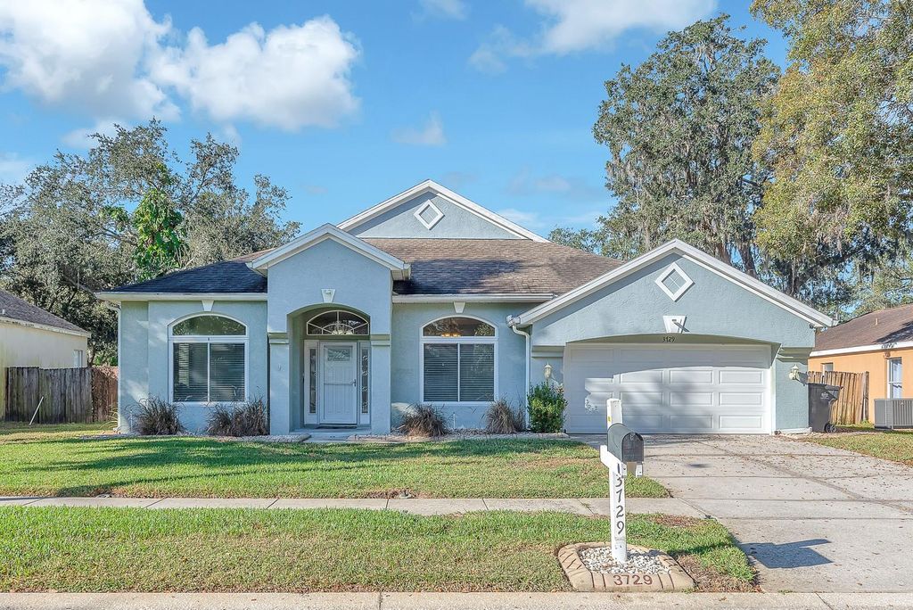 Photo of 3729 Hollow Wood Drive, Valrico, FL 33596 (MLS # TB8455396)