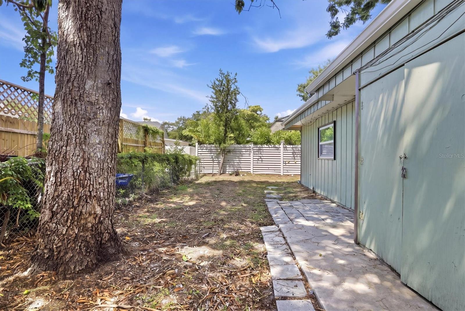 POINSETTIA PARK 2 - Residential