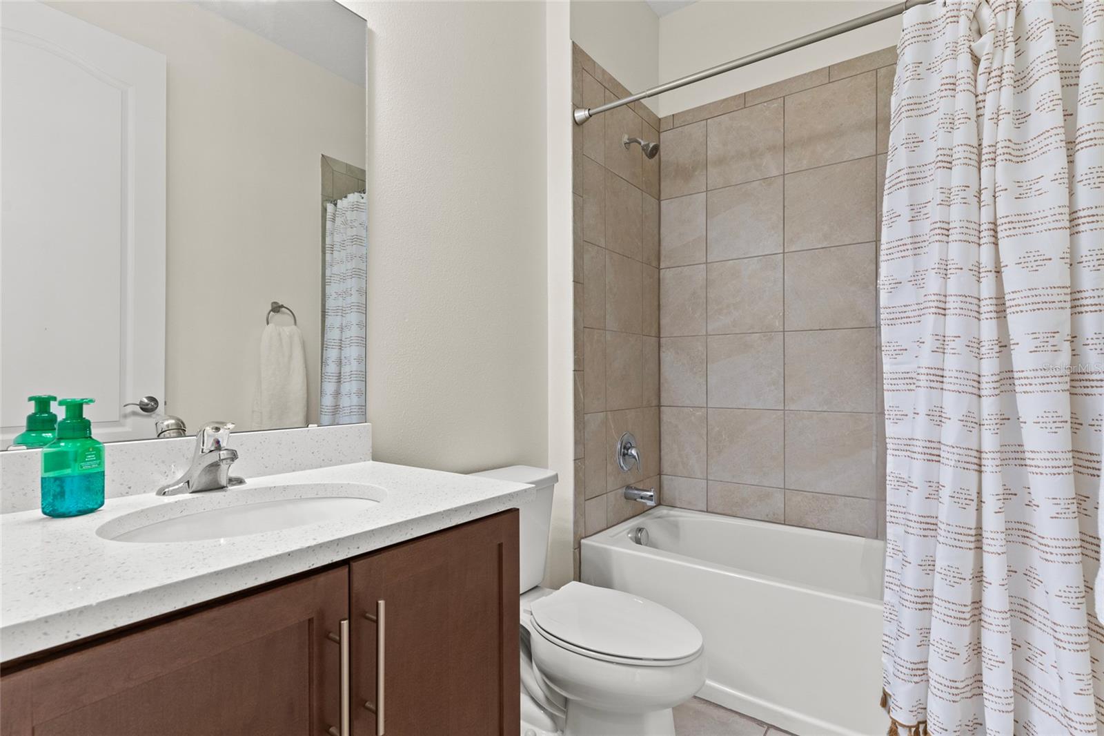 LAKESHORE RANCH PH I - Residential