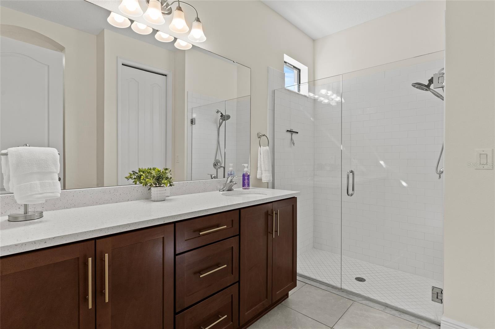 LAKESHORE RANCH PH I - Residential