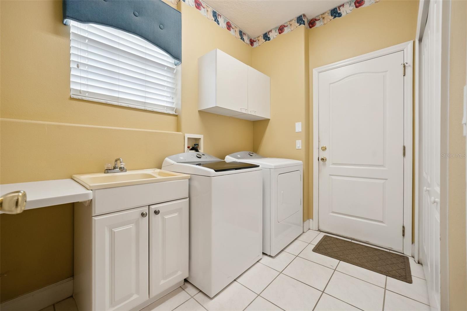 LIVE OAK RESERVE UNIT ONE - Residential