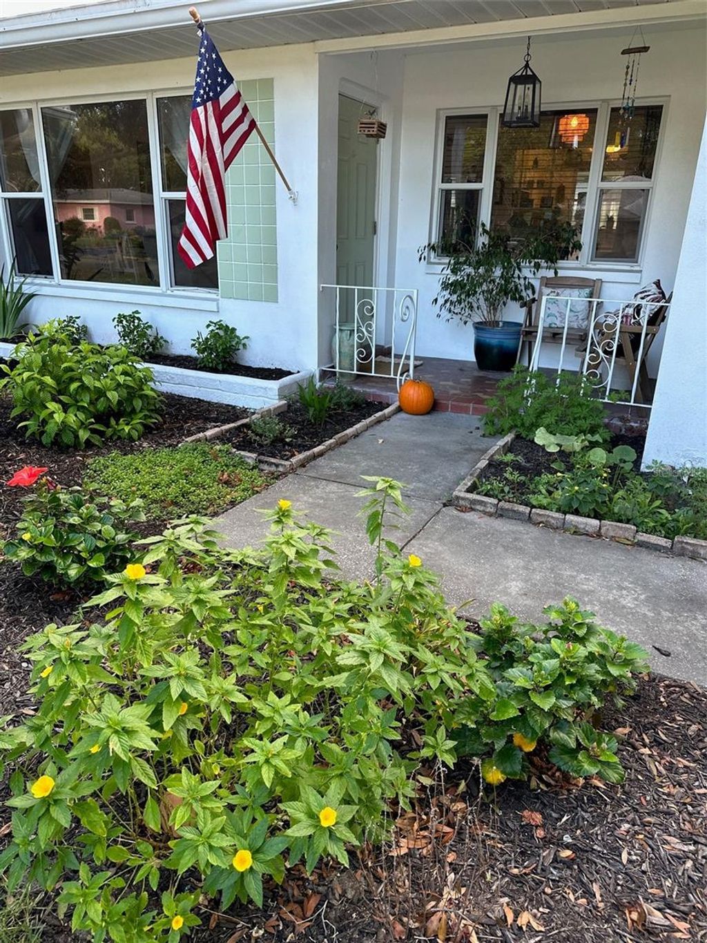 Photo of 815 Woodley Road, Clearwater, FL 33764 (MLS # W7880988)