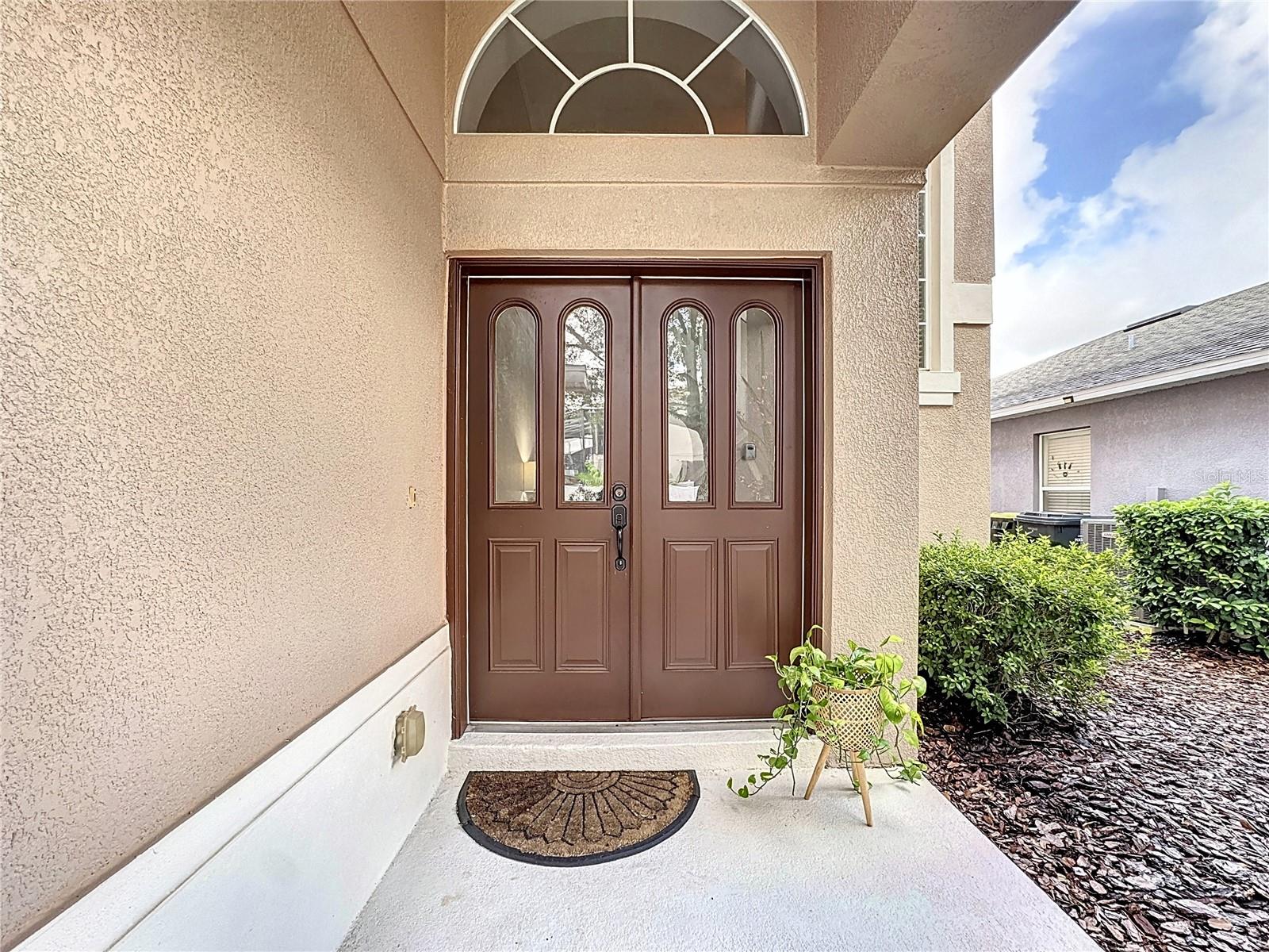 526 HENLEY CIRCLE