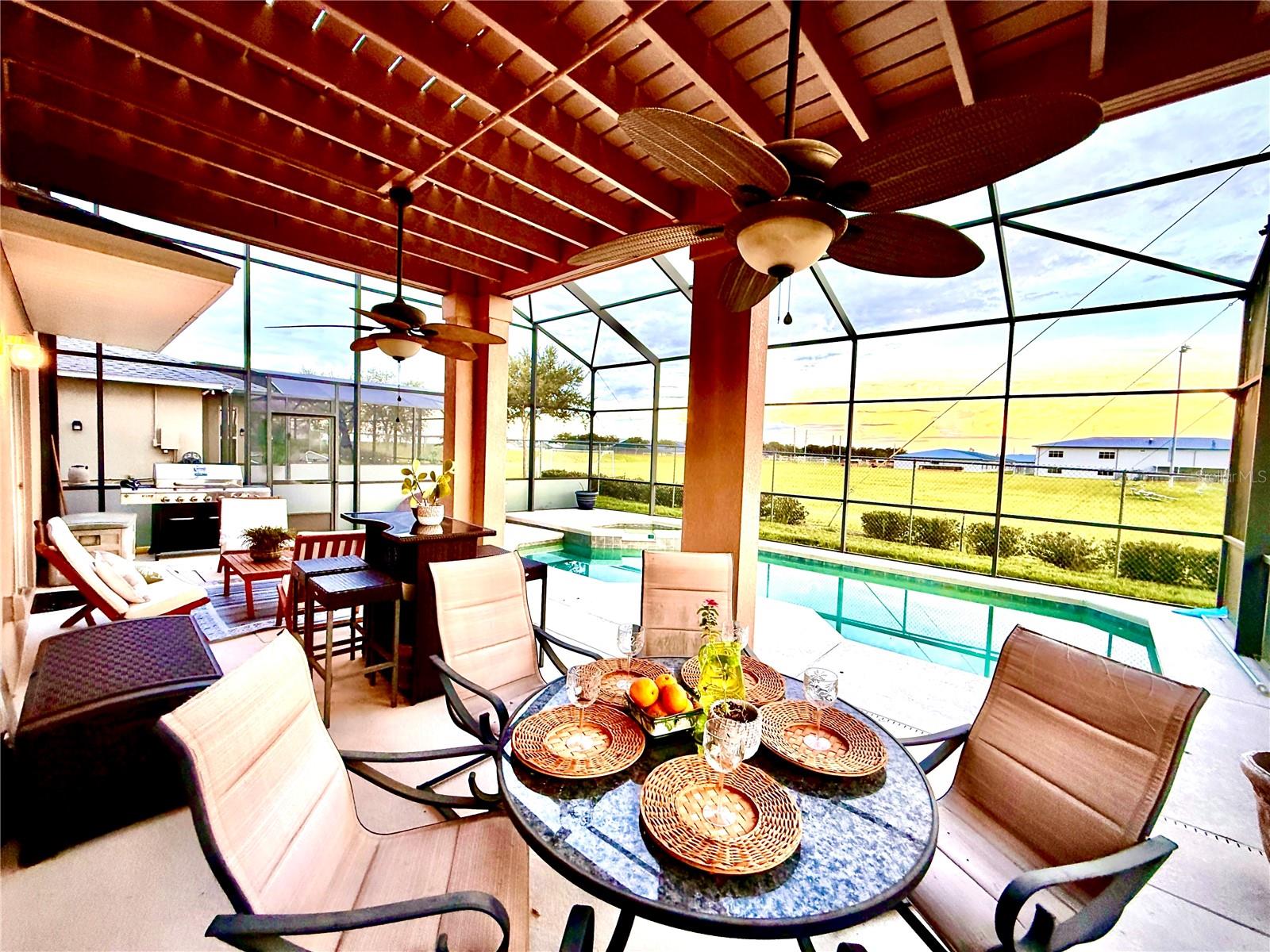 526 HENLEY CIRCLE