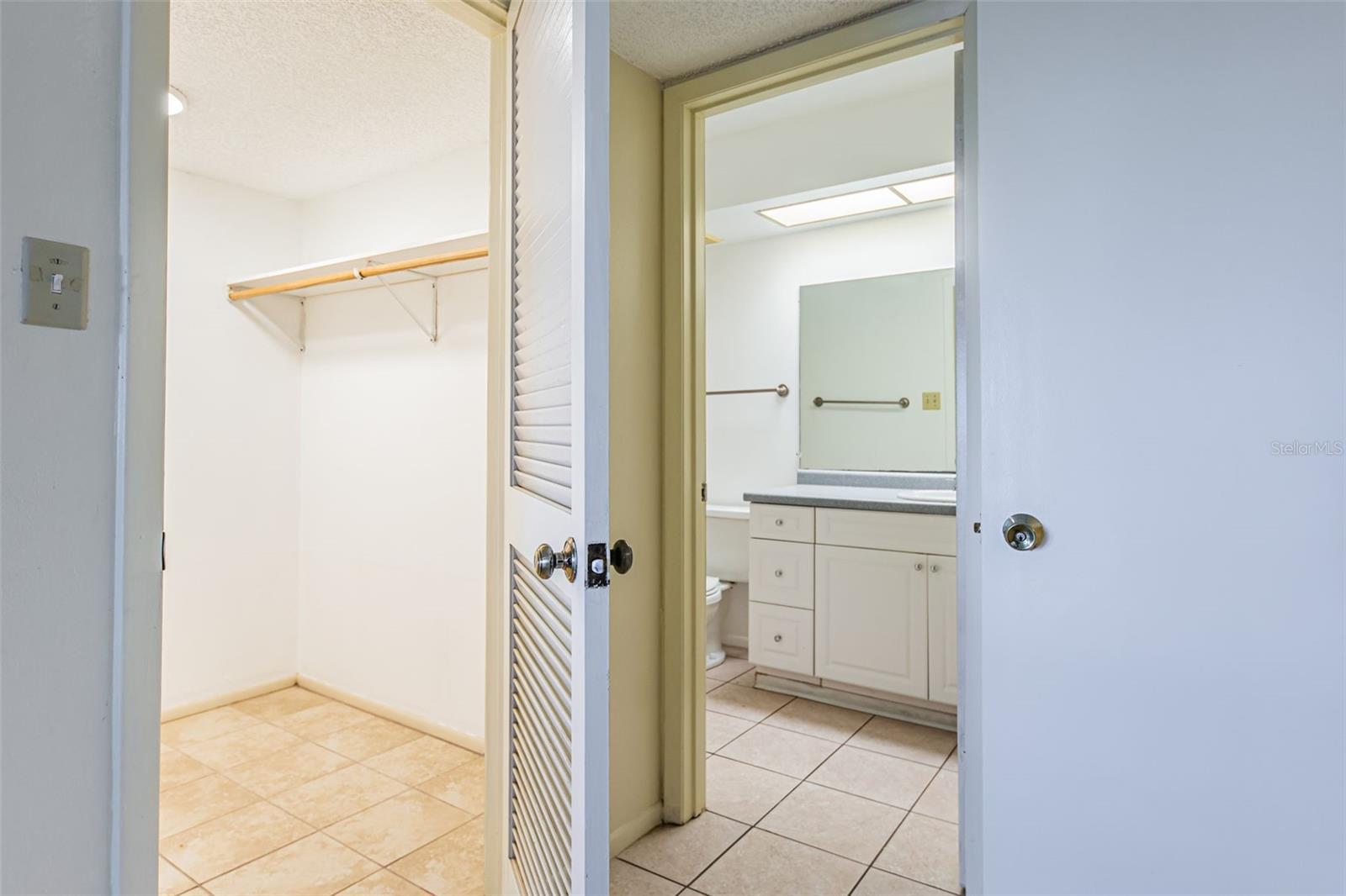 INVERNESS CONDO III PHASE I UNIT 6019 - Residential