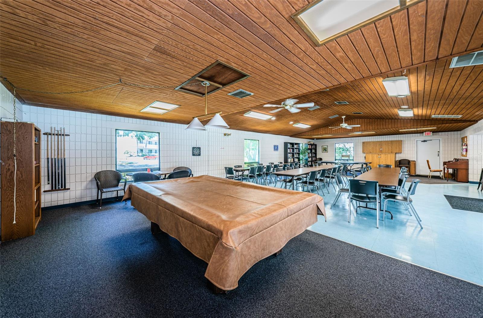 INVERNESS CONDO III PHASE I UNIT 6019 - Residential