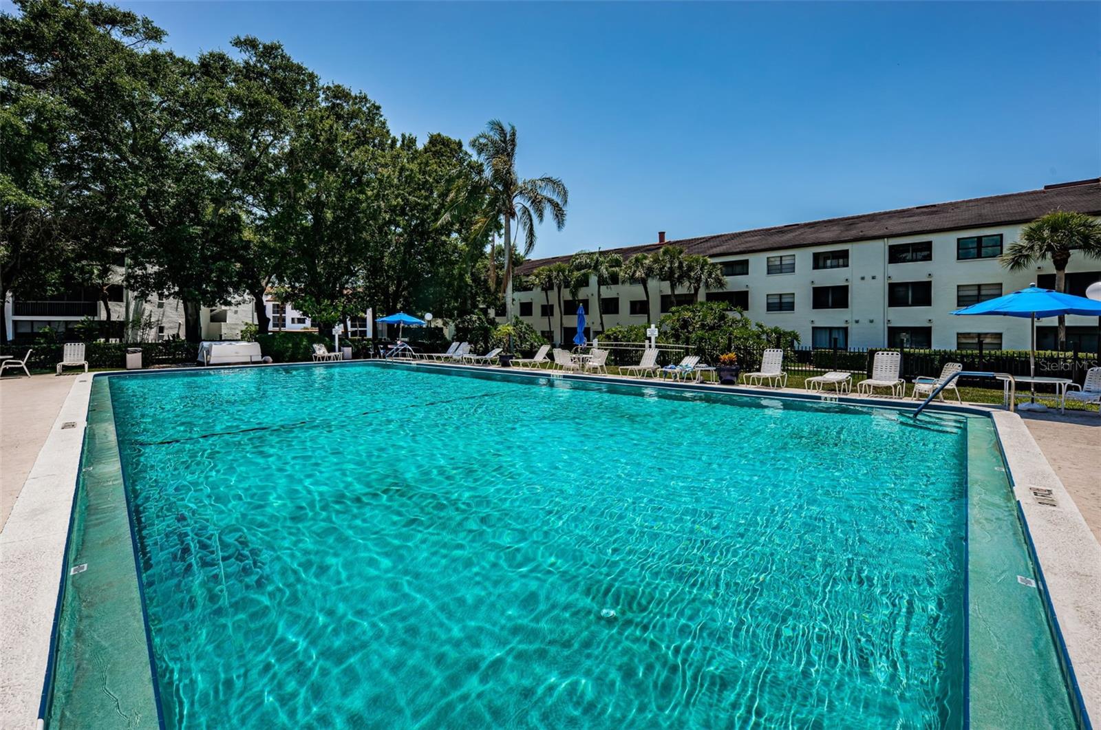 INVERNESS CONDO III PHASE I UNIT 6019 - Residential